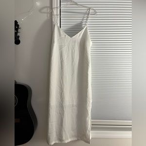 White V Neck Spaghetti Strap Midi Dress